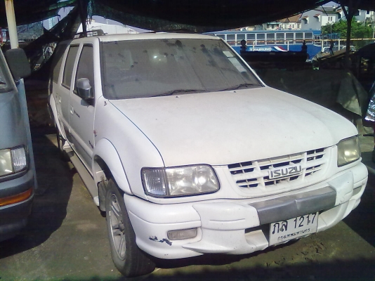 ขายรถ ISUZU-7 ที่นั่ง