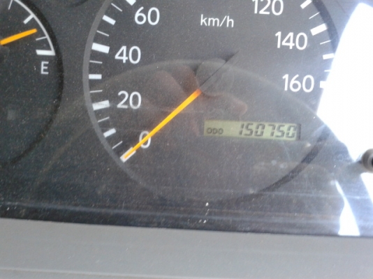 หกล้อดั้มอีโน่ 88 เครื่อง 130 แรงม้า รั่วสูง พร้อมใช้งาน หกล้อดั้มอีโน่ 88 เครื่อง 130 แรงม้า รั่วสูง พร้อมใช้งาน