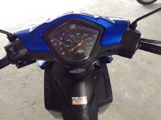 ขาย!!!เวฟ110ไอ ปี53 รถเครื่องดีคับ ทะเบียนครบ ภาษีไม่หมด