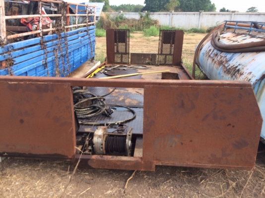 ขายถาดสไลด์ กว้าง 220 ซม ยาว 560 ซม มือสองจากญี่ปุ่น