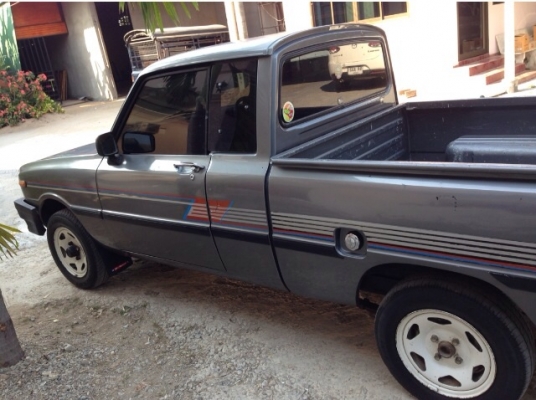 ขายกระบะมาสด้าแฟมมิลี่ สนใจต่อรองได้