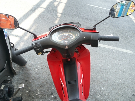 ขายwave125r ขายแล้วครับขอบคุณพี่เสือครับ10000บาทพอ กุญแจเล็กลดแล้ว ขายwave125r ขายแล้วครับขอบคุณพี่เสือครับ10000บาทพอ กุญแจเล็กลดแล้ว