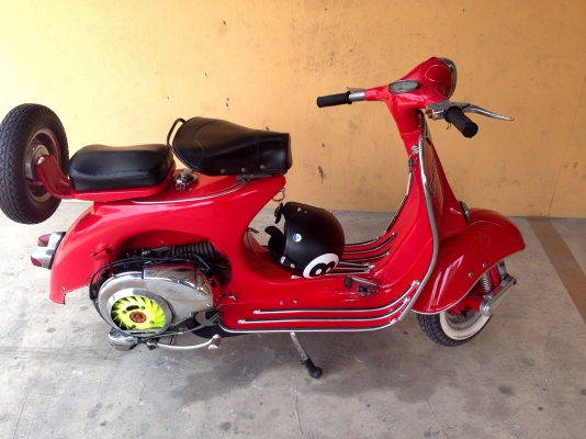 ราคาสุดท้ายด่วนๆๆๆๆงดต่อรองครับ พระยาโก้เวสป้า64. อินเดียร์มีเอกสารใบซื้อขายน่ะครับ เปิดที่ 35,000 เครื่องดีขี่จบสีสดไม่ต้องทำไรแล้ว วิ่ง100ขึ้นแน่นอนครับ. รถอยู่สุพรรณบุรี โทร 092-6429114