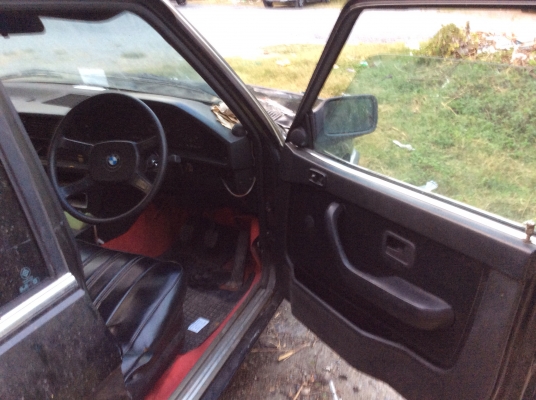 ขายถูกๆBMW E28 กันชนเล็ก