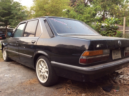 ขายถูกๆBMW E28 กันชนเล็ก