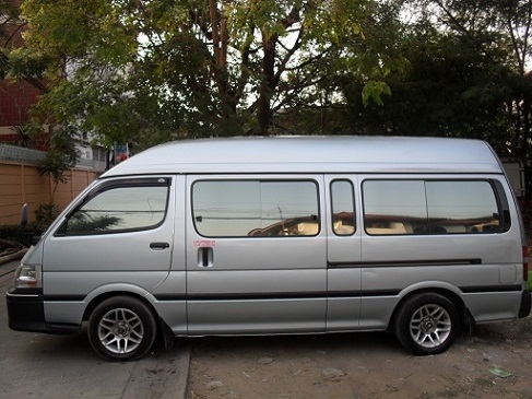 ขายรถตู้หลังคาสูง3.0ดีเซล สภาพดี