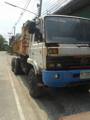 10ล้อดั้ม NISSAN UD 430 เครื่อง230 แรงม้า ดั้มท้องเรือ