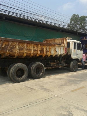 10ล้อดั้ม NISSAN UD 430 เครื่อง230 แรงม้า ดั้มท้องเรือ