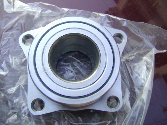 ลูกปืนล้อหน้า มิตซูอัลติม่า