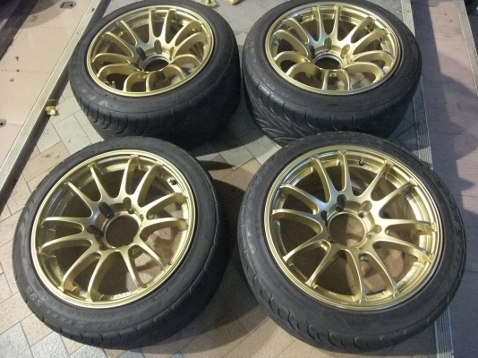 แม็ก RZ ขอบ17 8..5 9.5 พร้อมยาง สภาพทั้งล้อทั้งยาง สวยจัด