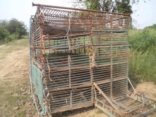 ขายกรงเป็ดราคา 15000 บาท เป็นกรงใหญ เหล็ก ซื้อไปก็ไม่ขาดทุน