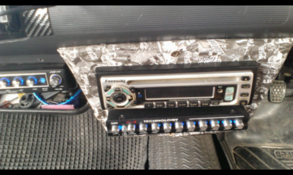 ขาย MIRA เครื่อง 1L ติดแก๊ส LPG เครื่องเสียงจัดเต็ม