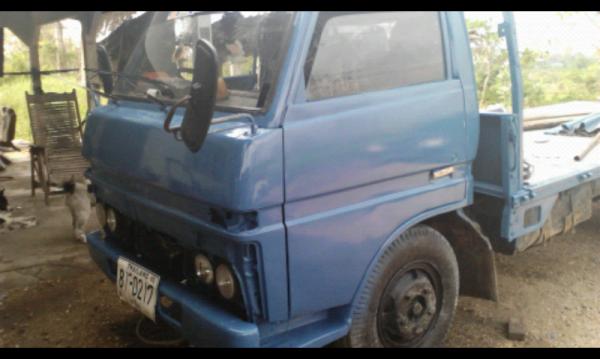 ขาย DAIHATSU 85 แรงม้า พื้นเรียบ ราคา 175000