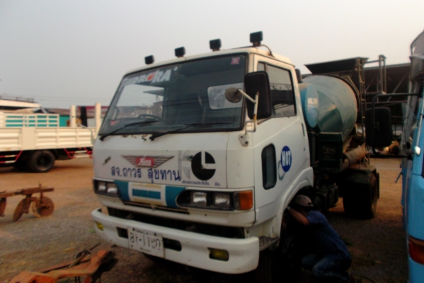 ขายด่วนรถ6ล้อkm505เครือง175แรงติดโม่ปูน3.5คิวโม่ตรง