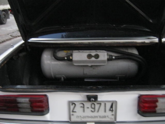 ขายBENZ, 230 ปี88 วางเครื่อง 1Jเกียร์ออโต้ ติดLPGลิต58000