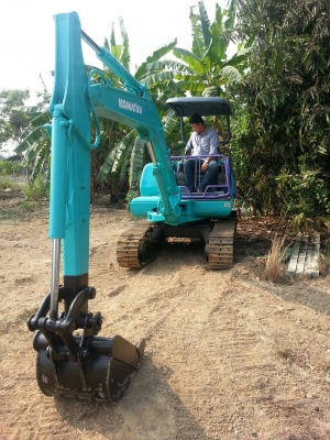 แบคโฮเล็กkomatsu pc 30-7 แบคโฮเล็กkomatsu pc 30-7