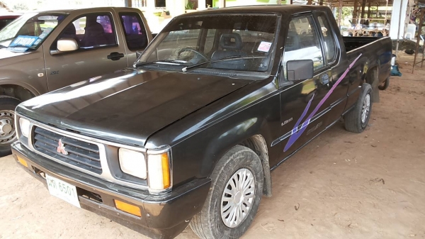 **85,000 บ.ต่อรอง**ขาย กระบะแค็ป MITSU L200 2.5ปี33/90เครื่องเดิมเกียร์เดิม เครื่องดี เกียร์ดี ช่วงล่างคัสซีเดิม ไม่ผุ กระยะพื้นดี หัวเก๋งดีภายในโอเค พ.ธรรมดา ไม่แอร์ สีสันดี ยางดี4เส้น พร้อมใช้งาน เอกสารครบ ราคา ต่อรองได้เด้อ พี่น้องครับ **85,000 บ.ต่อรอง**ขาย กระบะแค็ป MITSU L200 2.5ปี33/90เครื่องเดิมเกียร์เดิม เครื่องดี เกียร์ดี ช่วงล่างคัสซีเดิม ไม่ผุ กระยะพื้นดี หัวเก๋งดีภายในโอเค พ.ธรรมดา ไม่แอร์ สีสันดี ยางดี4เส้น พร้อมใช้งาน เอกสารครบ ราคา ต่อรองได้เด้อ พี่น้องครับ