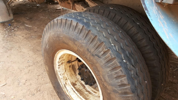 ***ขายแล้วครับขอบคุณ Truck2hand ขาย6ล้อบรรทุก ISUZU ELF หัวแป วางเครื่อง 4BE2 110ฝาดำ (ลงเล่ม)เกียร์สั้นสาย เกียร็อค เครื่องแห้งแน่นๆไม่มีเยิ้ม ช่วงล่างFหน้า-หลัง คัสซีดี กระบะพื้นไม้คอกเหล็กสภาพโอเค พื้นดี คอกพอใช้ หัวเก๋งเดิม สีมีแตกมีลอก ภายในคอนโซลดี