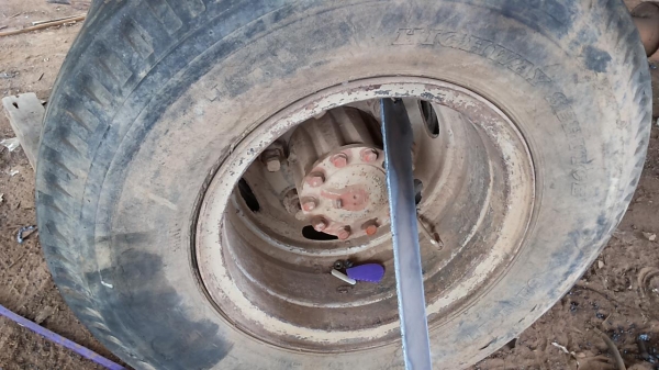 **600,000 บ.ต่อรอง**ขาย6ล้อดั้ม HINO FC2WEKA 120 ห้างแท้ ปี36 เครื่องเดิมเกียร์เดิม WO4D 120 แรง แห้งๆ แน่นๆ ช่วงล่างใหญ่ คัสซีใหญ่ สวยเดิมๆโรงงาน ไม่มีปะไมีมีดาม ไม่มีบวม กระบะดั้มเหล็กบิ้วใหม่ กว้าง2.20ม. ยาว 4.15ม. พื้นสวย กระบอกดั้ม6ตัน ยิวหน้า หัวเก๋