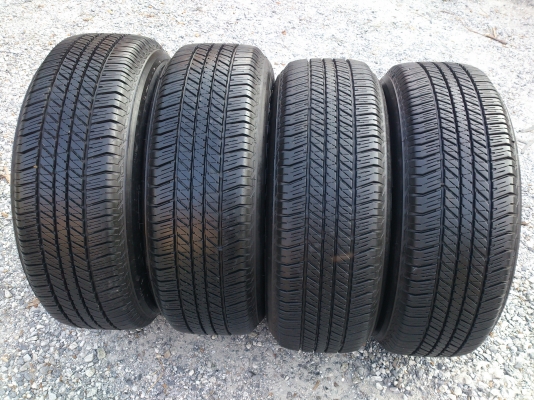 ขายแม็ก ALL NEW MAZDA พร้อมยางบริสโตน 265/65R17 ยางสัปดาห์ที่04 ปี13 ดอกยางสวยนิ่มลึกเท่ากันไม่ร้าวไม่แตกลายสภาพยาง 95\% จำนวน 1 ชุด