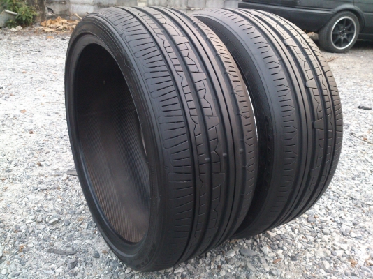 ขายยาง NITTO 235/35R19 MADE IN JAPAN ยางสัปดาห์ที่34 ปี12 ดอกยางเท่ากัน (ไม่มีปะ) จำนวน 1 คู่
