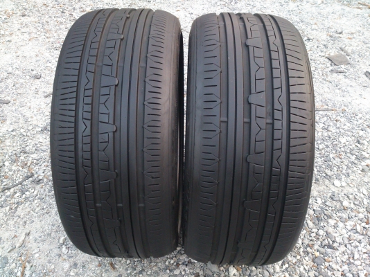ขายยาง NITTO 235/35R19 MADE IN JAPAN ยางสัปดาห์ที่34 ปี12 ดอกยางเท่ากัน (ไม่มีปะ) จำนวน 1 คู่