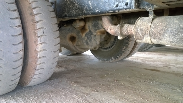 10ล้อดั้มนิสสันUD CWM430M เครื่องเดิม230แรง..วางหัว454 รถสวย..ใช้งานอยู่.จอดโรงตลอด...