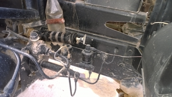 6ล้อดั้ม165แรงISUZU FTR11F รถห้างแท้ เครื่องเดิมแห้ง คัสซีสวย..ดั้มยิงหน้า