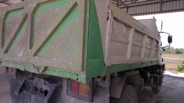 6ล้อดั้ม165แรงISUZU FTR11F รถห้างแท้ เครื่องเดิมแห้ง คัสซีสวย..ดั้มยิงหน้า