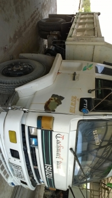 6ล้อดั้ม165แรงISUZU FTR11F รถห้างแท้ เครื่องเดิมแห้ง คัสซีสวย..ดั้มยิงหน้า