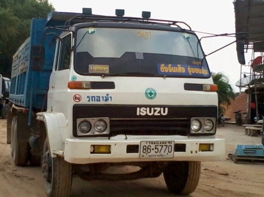 ต้องการขาย รถ 10 ล้อ ISUZU 2 เพลาดั้ม / JCM ต้องการขาย รถ 10 ล้อ ISUZU 2 เพลาดั้ม / JCM