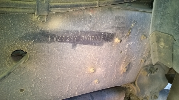 10ล้อหางปลาFVZ12MY 2เพลาทุกแมคโฮติดเครน3ตัน...เครื่อง210แรง รถสวยดี..