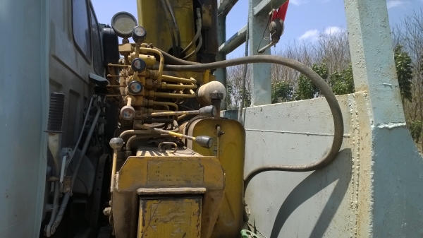 10ล้อหางปลาFVZ12MY 2เพลาทุกแมคโฮติดเครน3ตัน...เครื่อง210แรง รถสวยดี..