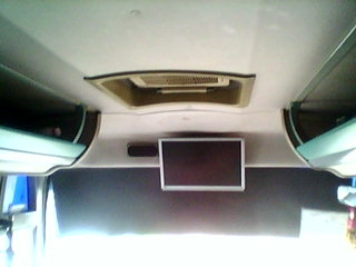 ขายรถมินิบัสแอร์สภาพใหม่มากแต่งvip ขายรถมินิบัสแอร์สภาพใหม่มากแต่งvip