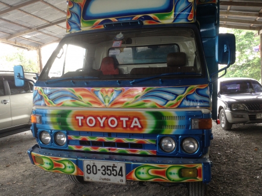 ขายรถบันทุก 6 ล้อ ขายรถบันทุก 6 ล้อ