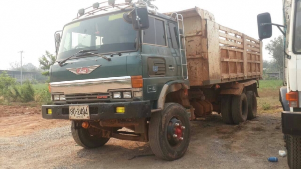 ขายครับ นีสสันหัวยาวเครื่องPE6. 220hp กระบะดั้มkc 2เพลาแอร์หนาวpowerทะเบียนพร้อมโอนขายที่535000 ขายครับ นีสสันหัวยาวเครื่องPE6. 220hp กระบะดั้มkc 2เพลาแอร์หนาวpowerทะเบียนพร้อมโอนขายที่535000