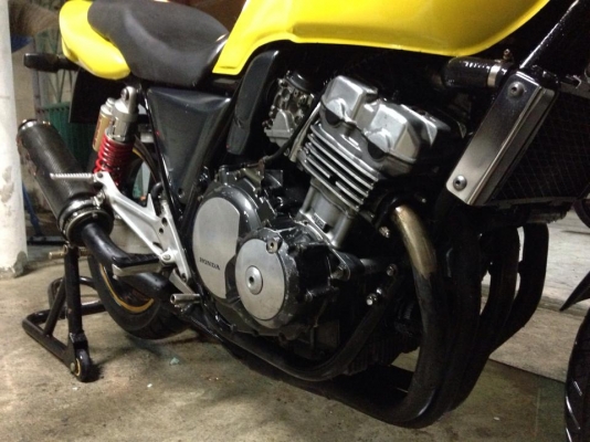 CB 400 ปี93 อินวอย+สพม แท้ๆ รถพร้อมออกทริปเลยคับ CB 400 ปี93 อินวอย+สพม แท้ๆ รถพร้อมออกทริปเลยคับ
