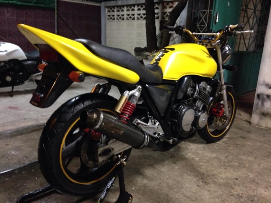 CB 400 ปี93 อินวอย+สพม แท้ๆ รถพร้อมออกทริปเลยคับ CB 400 ปี93 อินวอย+สพม แท้ๆ รถพร้อมออกทริปเลยคับ