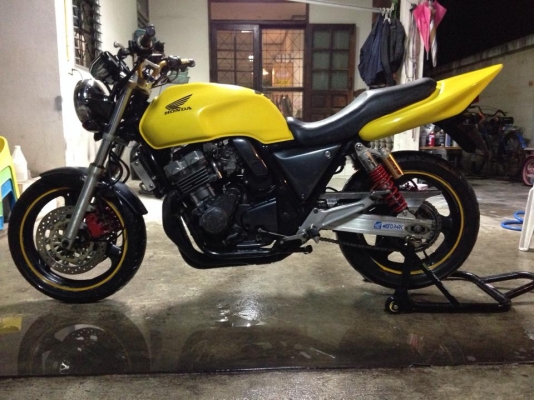 CB 400 ปี93 อินวอย+สพม แท้ๆ รถพร้อมออกทริปเลยคับ CB 400 ปี93 อินวอย+สพม แท้ๆ รถพร้อมออกทริปเลยคับ