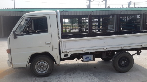 ขายอีซุซุ 4 ล้อเล็กทะเบียนไม่ติดเวลาสถาพเยี่ยม