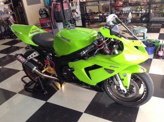 ขายคับ ninja 750. Zx7. ปี98ตัวsp inv. แฟริ่งzx10. เก็บงานใหม่ทั้งคัน ของแต่งตรึม