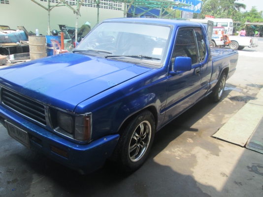 ขายครับแอร์โล่สภาพสวยพร้อมขับ