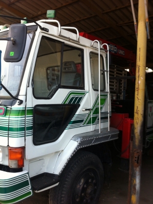 MITSUBISHI FN.527 เครื่อง 195 เพลาเดียว พร้อมเคน 5 ตัน ท้ายลาดบรรทุก แม็คโคร 120