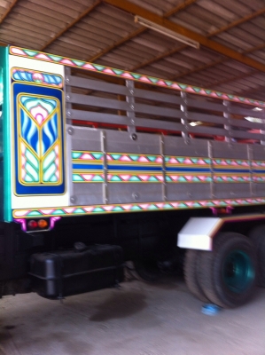 MITSUBISHI 195 TD สองเพลา ดั๊มกระบะ รถสวยพร้อมใช้