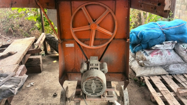 ขายโม่ผสมปูนพร้อมมอเตอร์ 3 แรงไฟ 220 โวลล์ ขายโม่ผสมปูนพร้อมมอเตอร์ 3 แรงไฟ 220 โวลล์