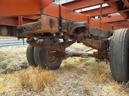 ขายเทรลเลอร์ลากรถแทร็กเตอร์