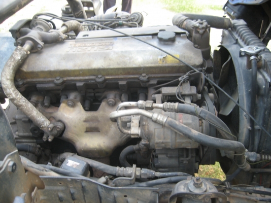 ISUZU NPR  130 แรง    725,000 บาท