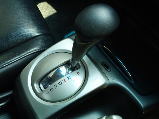 แจ้งรถเข้าใหม่คับ...HONDA CIVIC FD 1.8 I-VTEC สีขาว ปี2012  สวยมากๆคับ คันนี้  สมบูรณ์ทุกจุด เช็คประวัติย้อนหลังแล้ว ไม่มีอะไร เดิมๆใสๆ เรื่องการใช้งานโอเคเรยคับ  แจ็กกี้ ลองเองเรยคับ คันนี้ ขับดีจริงๆ..แจ็กกี้ การันตีความสวยคับ