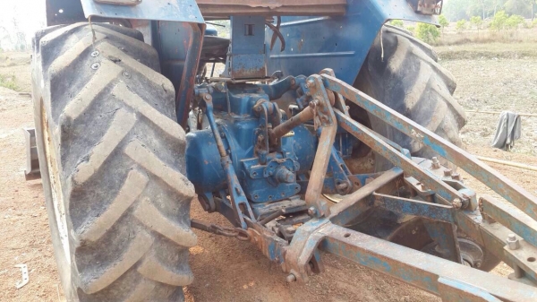 ฟอร์ด 6600 เครื่อง T5