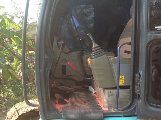 ขายรถแมกโค135SRโก้เบลโก้เอกสารอินวอย์ไฟฟ้าครบรถสวย ขายรถแมกโค135SRโก้เบลโก้เอกสารอินวอย์ไฟฟ้าครบรถสวย